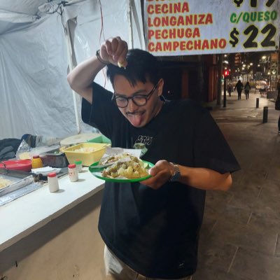 azaroo9's tweet photo. #NuevaFotoDePerfil https://t.co/dajtvRuPmG
