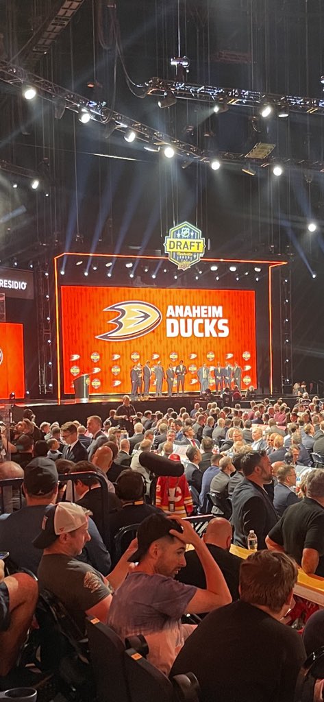 First surprise, Leo Carlsson 2nd overall. #NHLDraft2023