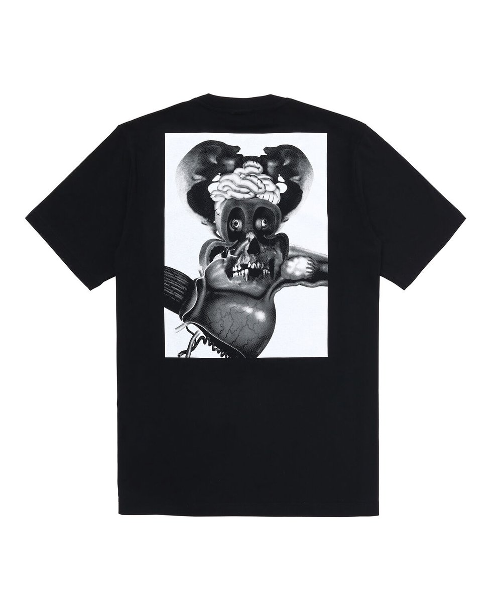 DieselART's tweet photo. “CANTINA” mograg VERSE展の開催を記念して、DIESELとmograg gallery（@picopicoshimbun + @sekintani ）のコラボレーションによるTシャツが登場! 
7月1日(土)より、DIESEL SHIBUYA、公式オンラインストアで販売開始。
詳しくはhttps://t.co/OsmLGVo1mi
@mograggarage https://t.co/mfIdv9Nqbm