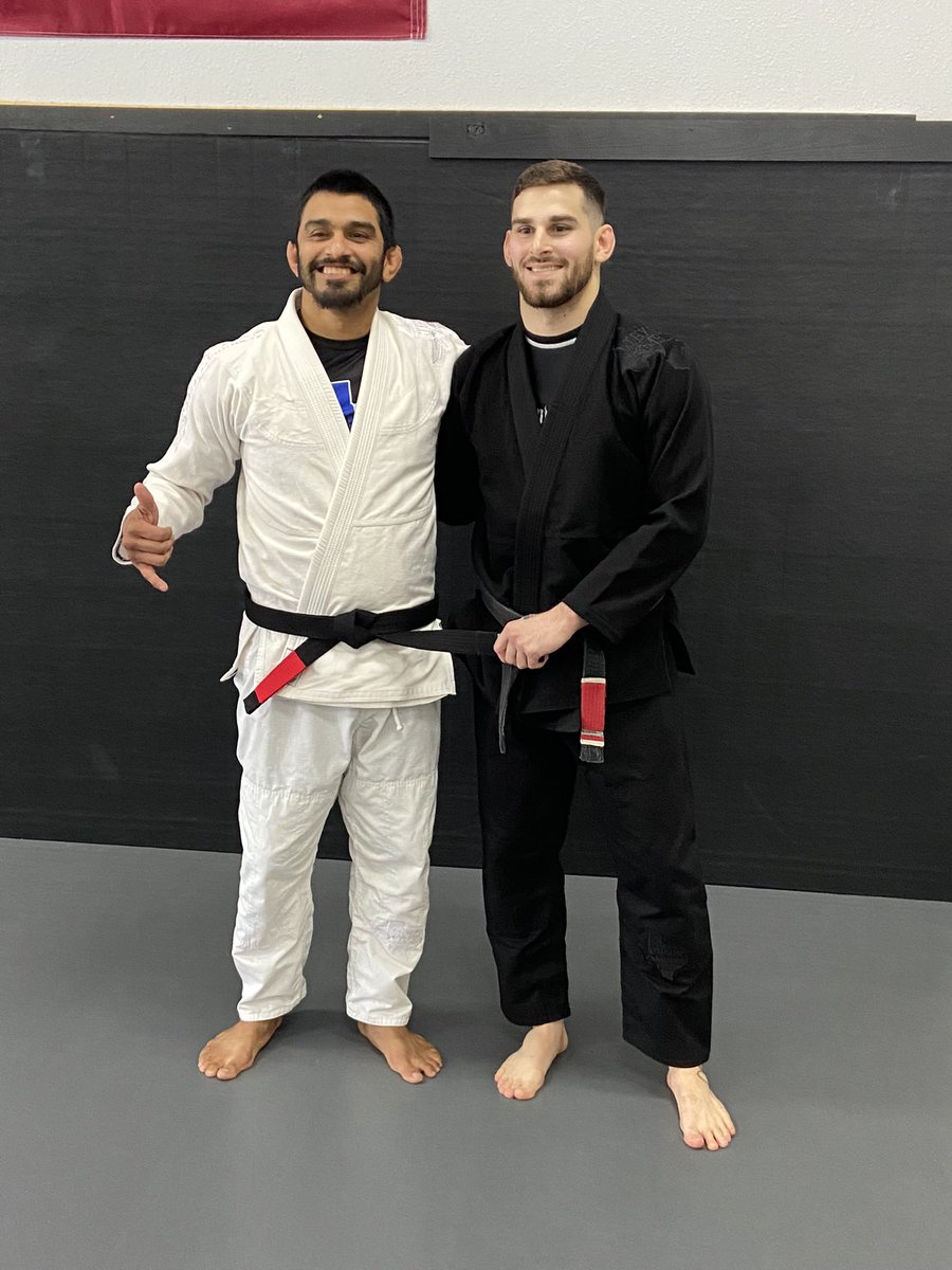 TxMadeMMA's tweet photo. Black Belt status https://t.co/2NAKzfVKLI