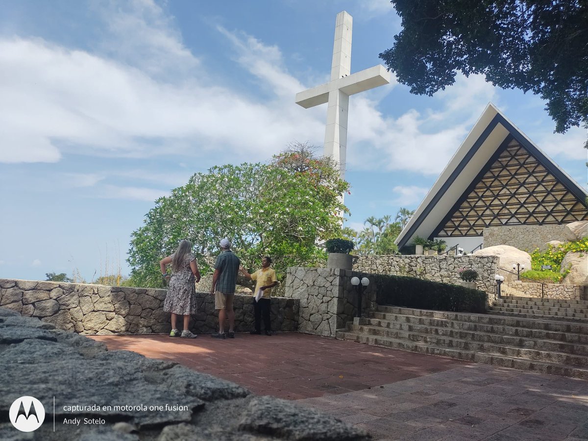 solimperialaca's tweet photo. #historicaltour with our friends Mr. Lorenzo &amp; Mrs. Tiffany.

#turism #turismoextranjero #Utah #quintosolimperial #travels #turismodeaventura #conoceacapulco #acapulcolotienetodo #tours #agenciadeviajes #viajesprivados #atraccionesturísticas #deviajeenacapulco #lovers https://t.co/3qTefvEjfD