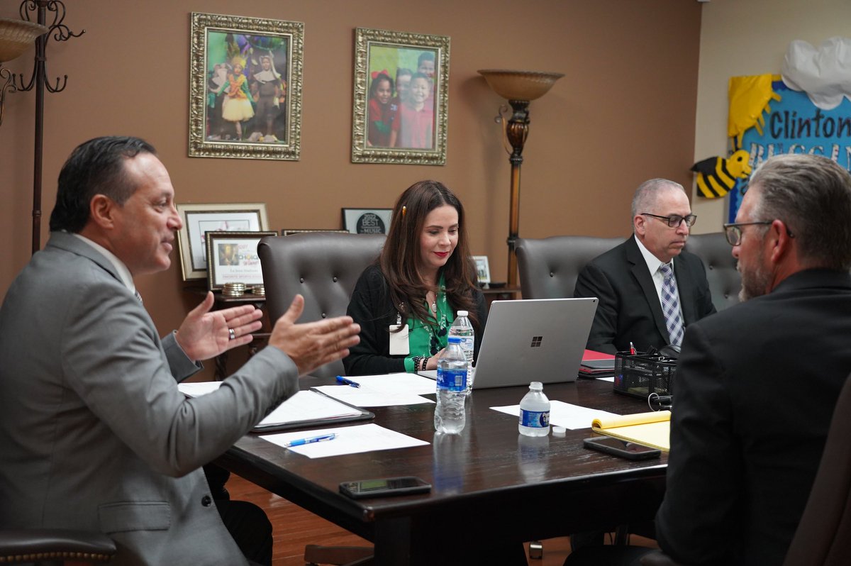 La Joya ISD Forms Dynamic Partnership with <a href="/MoakCasey/">MoakCasey</a> and <a href="/RegionOneESC/">Region One ESC</a> to Enhance Educational Excellence and Ensure Greater Student Success.
youtu.be/rIs_jMi32ZQ