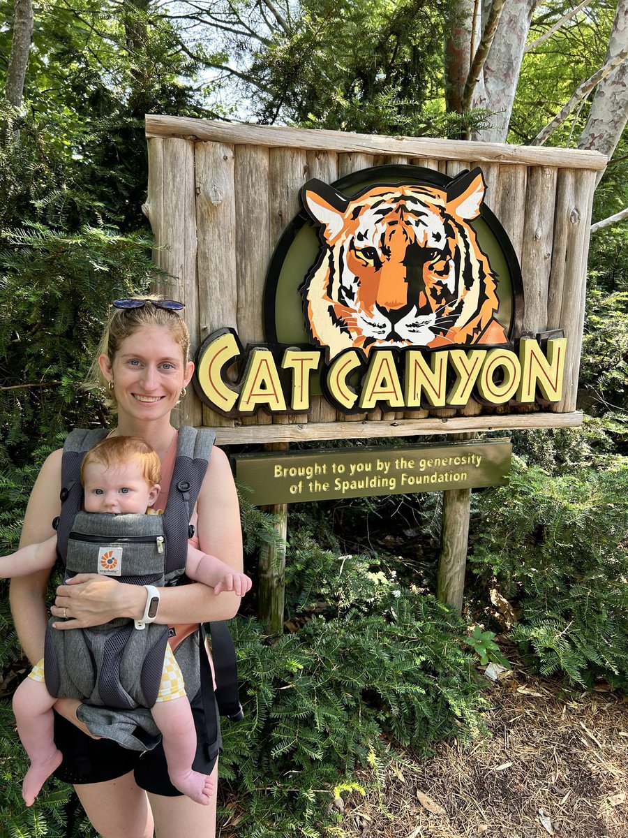 Big animal fans over here! (Especially cats, obviously.) Thanks for a wonderful visit, <a href="/CincinnatiZoo/">Cincinnati Zoo</a>! 🐯