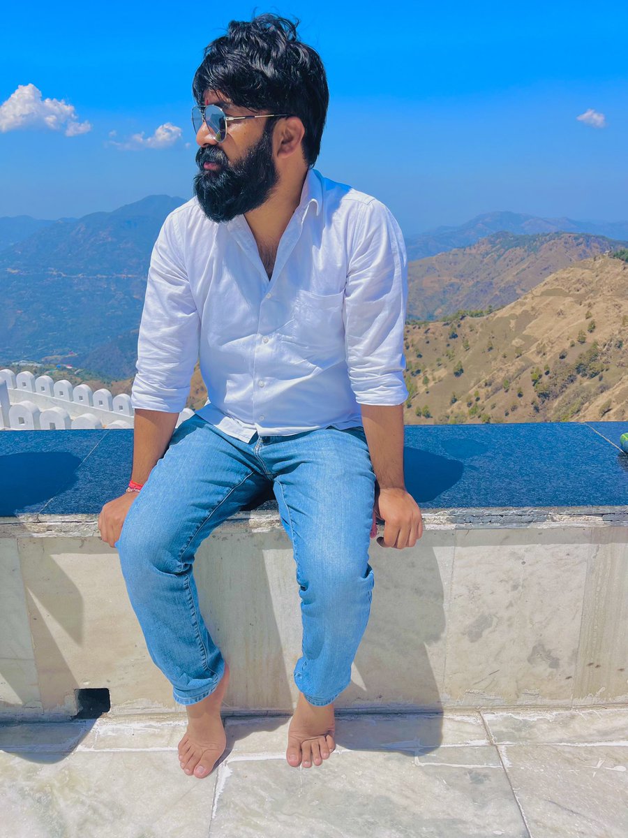 KaranSaini1988's tweet photo. मैडम पूरा पता तो लिख देते,,,ये हैं खूबसूरत मंदिर काली टिब्बा मंदिर, इसका रास्ता कंडाघाट से जाता हैं,,,बहुत ही खूबसूरत हैं,,,आप सभी को अवश्य जाना चाहिए मंदिर के दर्शन करने,,, https://t.co/AO1PExpSdG