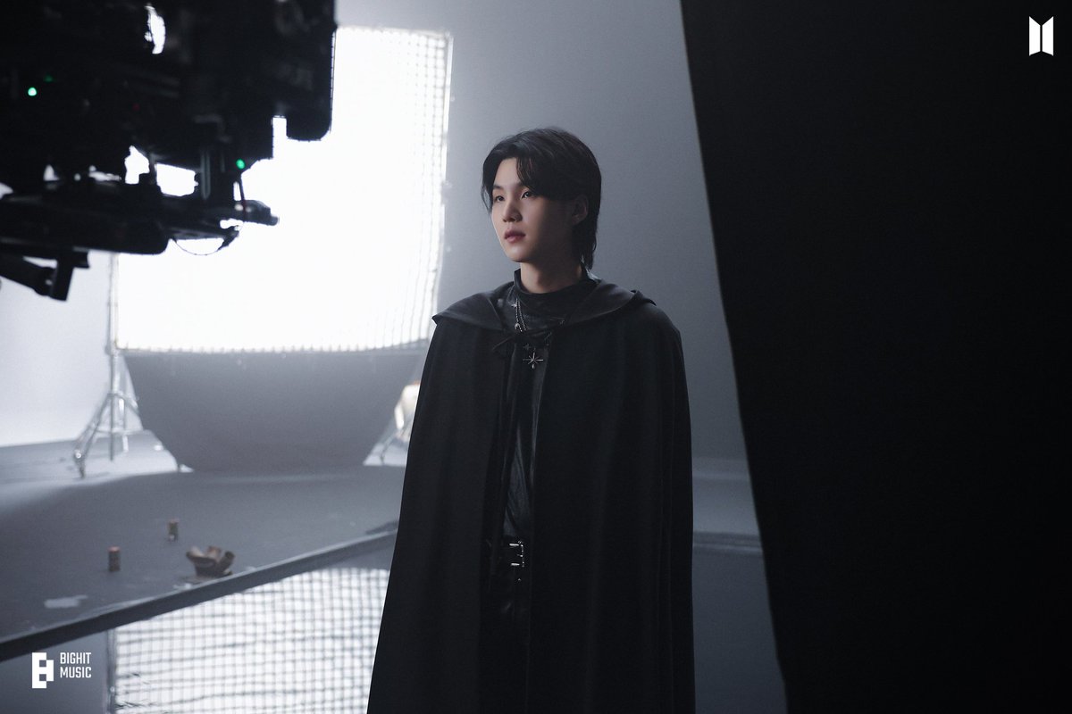 ‘#Lilith (feat. #SUGA of <a href="/BTS_twt/">방탄소년단</a>) (Diablo IV Anthem)’ Photo Sketch (1)

weverse.io/bts/media/2-12…