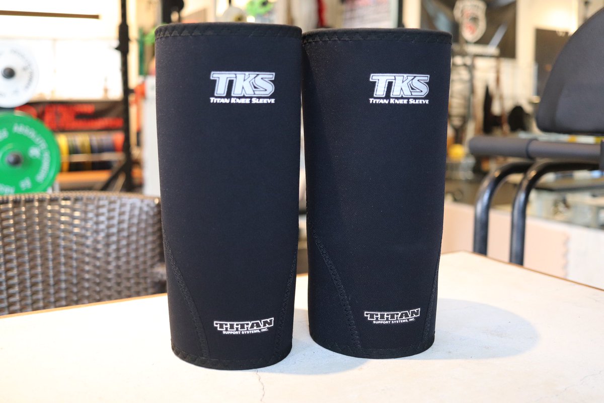 予約販売】本 TITAN ニースリーブ タイタンTKS 2XL sleeve knee TKS