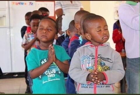 Jamani_Khanyi's tweet image. Permanent employment to all job seekers 🕯🕯🕯🕯🕯🕯🕯🕯🕯🕯🕯🕯