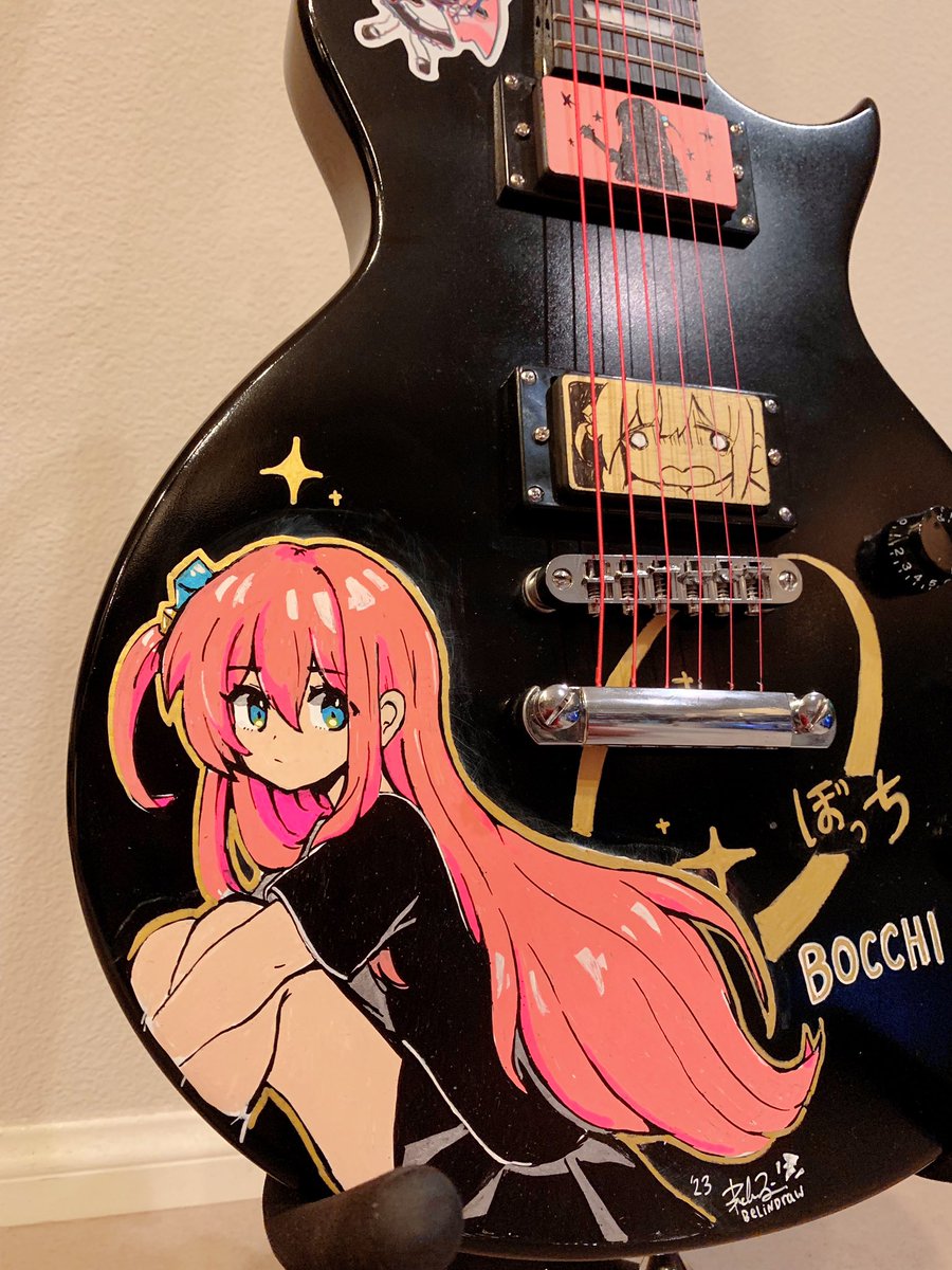 Belindraw's tweet image. 🎸 RTs appreciated to share! ✨

THE BOCCHI GUITAR IS DONE and IT LOOKS GREAT! 24+hours later I am so happy with the end result!

This was a super fun experiment! Please come see it in person at Anime Expo AA booth G42! (And yes it’s for sale!)

#ぼっち・ざ・ろっく #BocchiTheRock