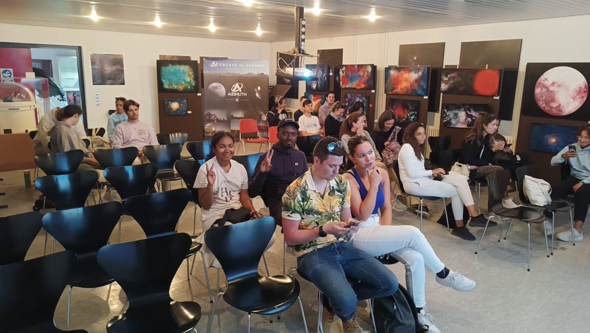 studyabroadual's tweet photo. Almeria #stargazing ✨🌙🌠

Last week our students had a tour of Almeria’s night sky constellation, guided by an expert astronomer who explained them everything about light pollution and what is beyond the sky. https://t.co/Lvdgc8sSfU
