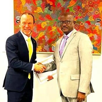Australian Embassy, Ethiopia (@ausembet) on Twitter photo Congratulations to Hadera Abera Admassu on his appointment as the new Ambassador of Ethiopia to Australia!
The Ambassador presented his credentials to Ian McConville, Chief Protocol Officer at <a href="/dfat/">Department of Foreign Affairs and Trade 🇦🇺</a>.
🇦🇺 is excited to further the Australia-Ethiopian bilateral relationship. Congratulations to Hadera Abera Admassu on his appointment as the new Ambassador of Ethiopia to Australia!
The Ambassador presented his credentials to Ian McConville, Chief Protocol Officer at <a href="/dfat/">Department of Foreign Affairs and Trade 🇦🇺</a>.
🇦🇺 is excited to further the Australia-Ethiopian bilateral relationship.