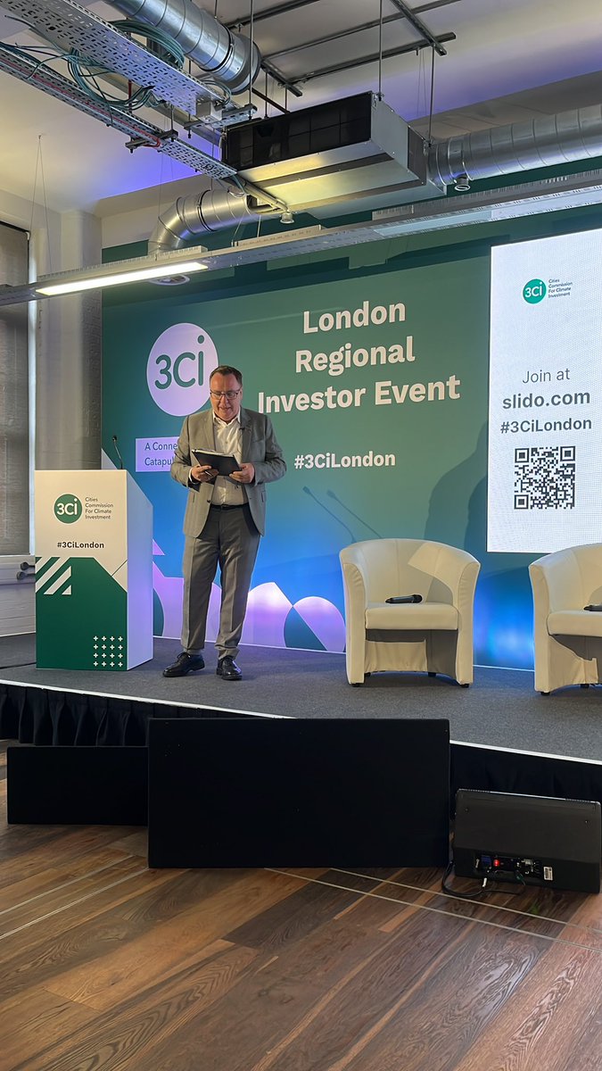 Delighted to present at the #3CiLondon regional investment event to demonstrate local leadership for net zero transition. @londoncouncils @LBofHounslow #LCAW2023
