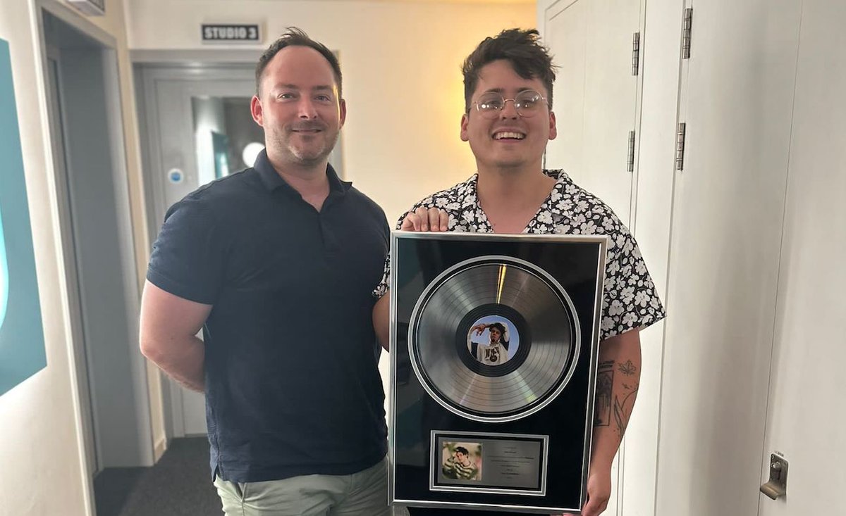 MusicWeek's tweet image. Cooking Vinyl Publishing renews deal with songwriter and producer Matt Attard musicweek.com/publishing/rea…