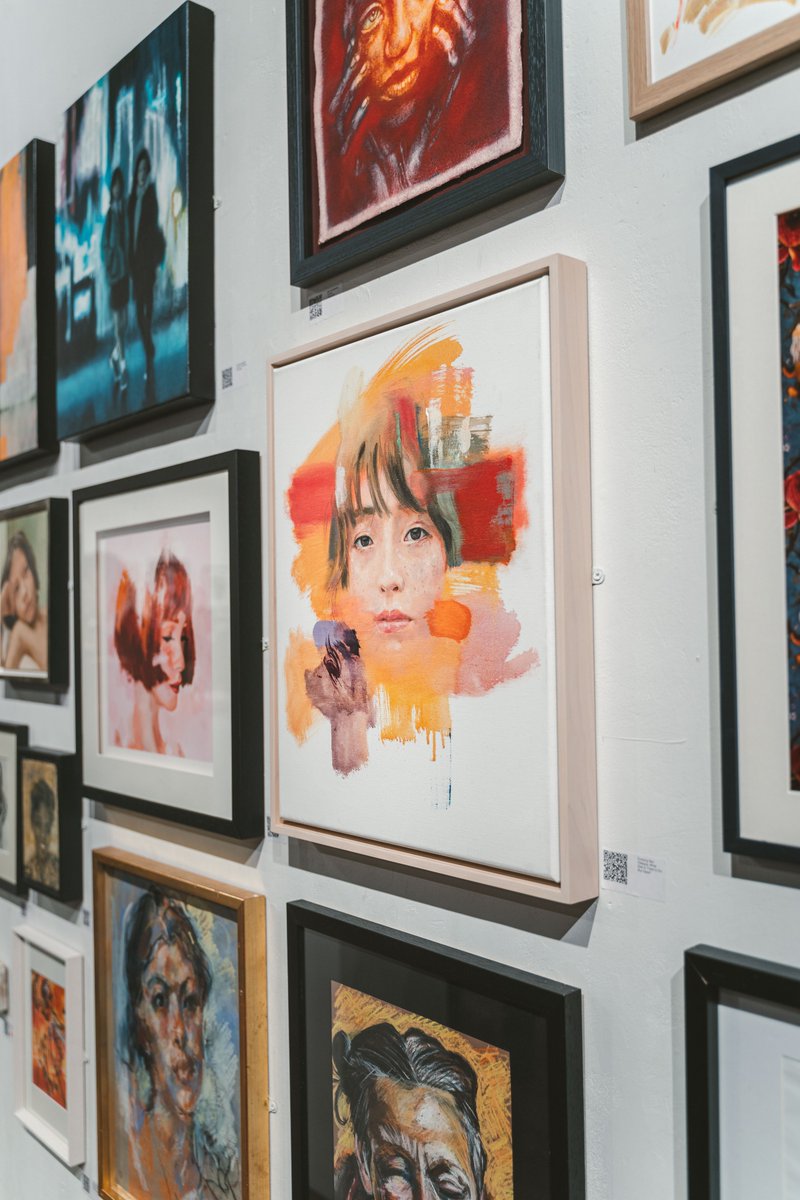 Parker Harris (@parkerharrisco) on Twitter photo The ING Discerning Eye is ✨ calling for entries ✨
Artists around the UK can...
👩🎨 show their work to 6 selectors,
🎨 exhibit at <a href="/mallgalleries/">mallgalleries</a>, London,
🏆 receive a wide range of awards, including the ING Purchase Prize, worth £5,000.
new.artopps.co.uk/opportunities/… The ING Discerning Eye is ✨ calling for entries ✨
Artists around the UK can...
👩🎨 show their work to 6 selectors,
🎨 exhibit at <a href="/mallgalleries/">mallgalleries</a>, London,
🏆 receive a wide range of awards, including the ING Purchase Prize, worth £5,000.
new.artopps.co.uk/opportunities/…