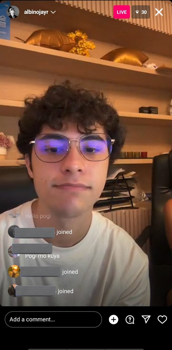 [UPDATE] 230629

JAY-R is currently live on Instagram! Watch it here ➡️ instagram.com/albinojayr?igs…

#JAYR #JayrAlbino <a href="/albinojayr/">Jay-r Albino</a>