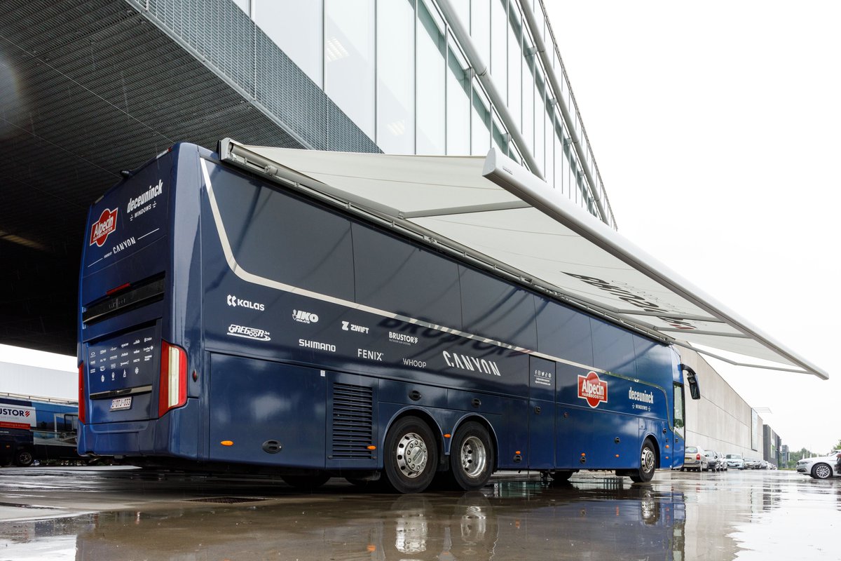 AlpecinPT's tweet photo. @LeTour deserves something special.😍 Travelling across the Basque Country and France for the next 3 weeks with our brand-new team bus, in which the interior got hand built by our own team members. 👏
#AlpecinDeceuninck #Brustor #TDF2023 #OutdoorSunSystems #SunProtection https://t.co/aLU4k6yU4B