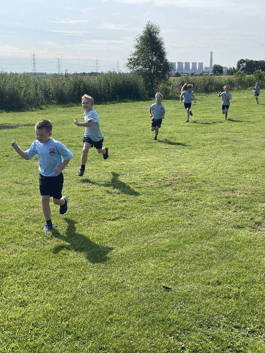 The golden mile is underway! Well done Class One! <a href="/MissDLouth/">MissDLouth</a> <a href="/Sturtonhead/">Mark Elliott</a>