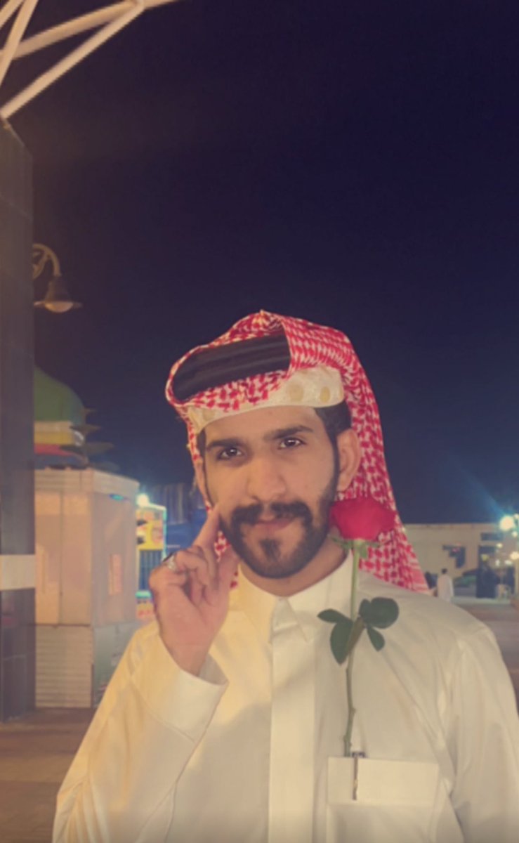 Ali_said7's tweet photo. كل عام وانتو بخير صحه وسلامه 🤍💗 https://t.co/zLHRWo1lPB