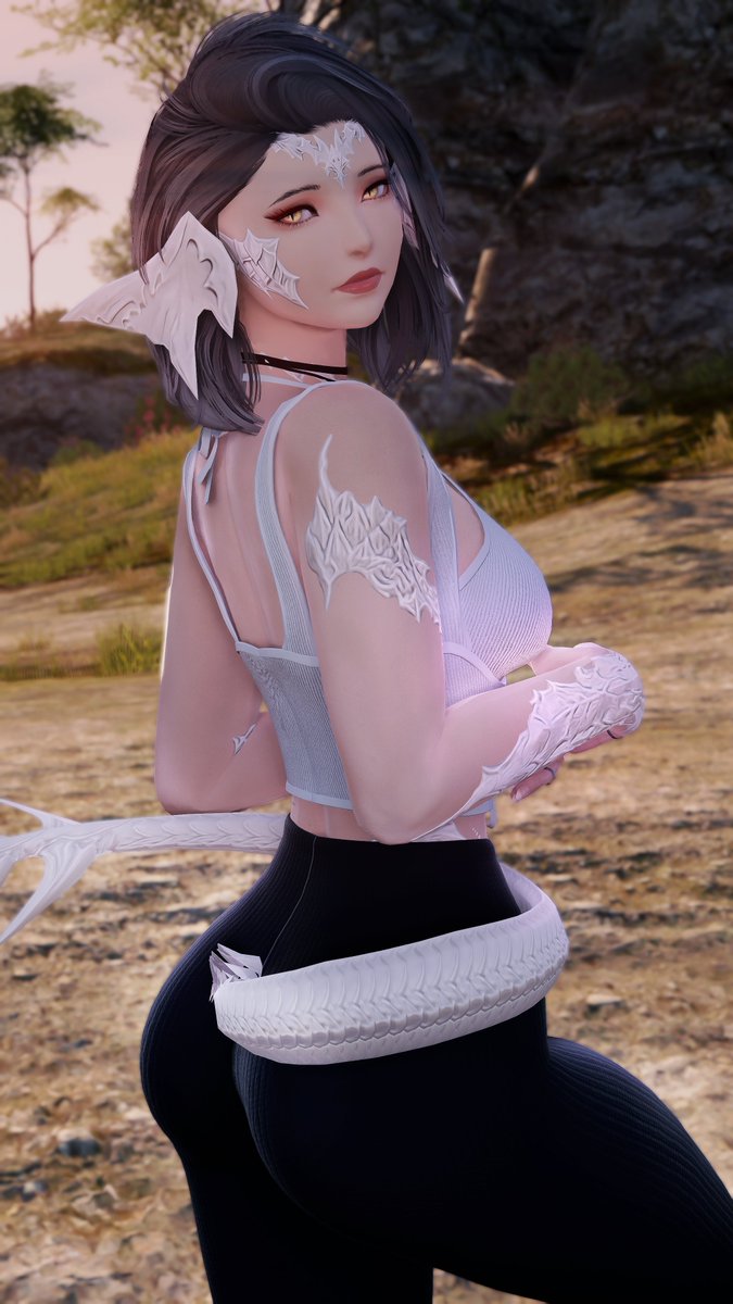 YuzumiXIV's tweet photo. I am currently in my Lizzer Phase, what do ya think https://t.co/0YE01vRvbV