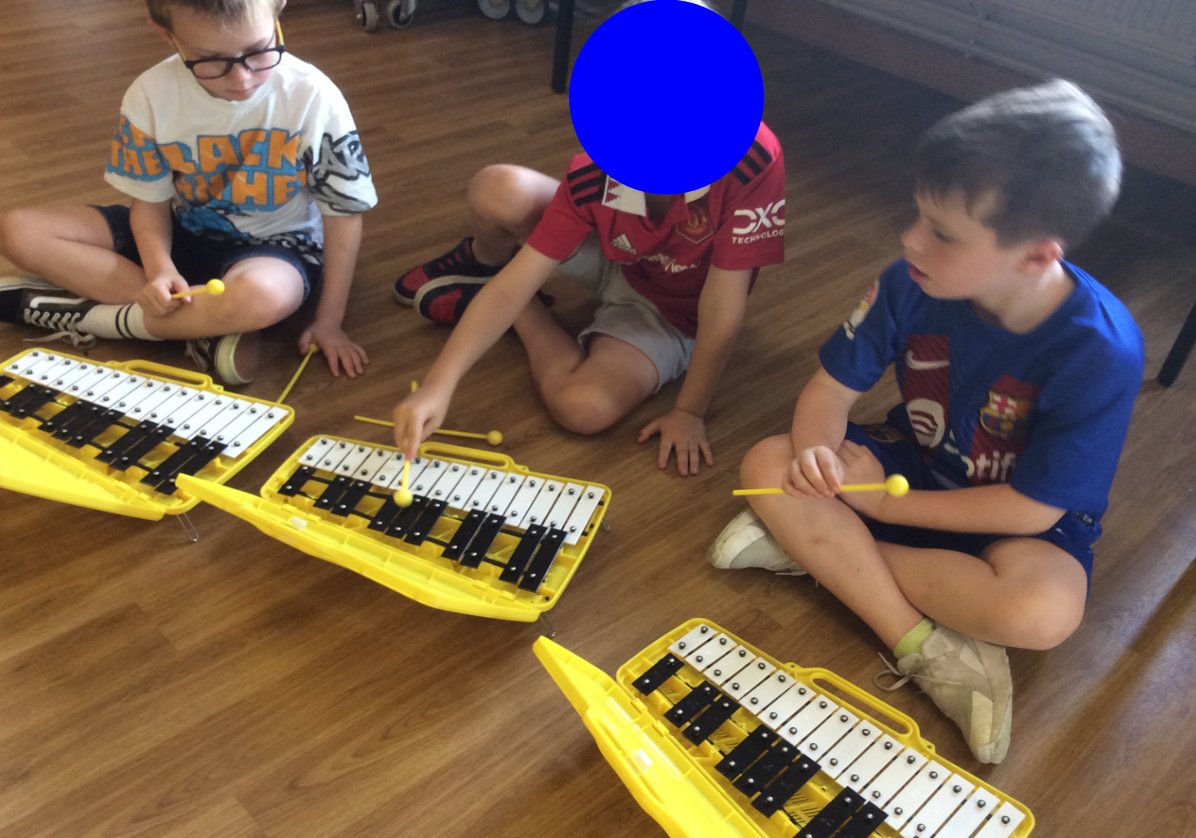 stbotolphs_sch's tweet image. 🎶Year 2 enjoyed using their knowledge of the pentatonic scale to listen to notes being played and then replicating the same notes using their glockenspiels. 🎶#Year2Learning #music @PKCKST @DEMAT__