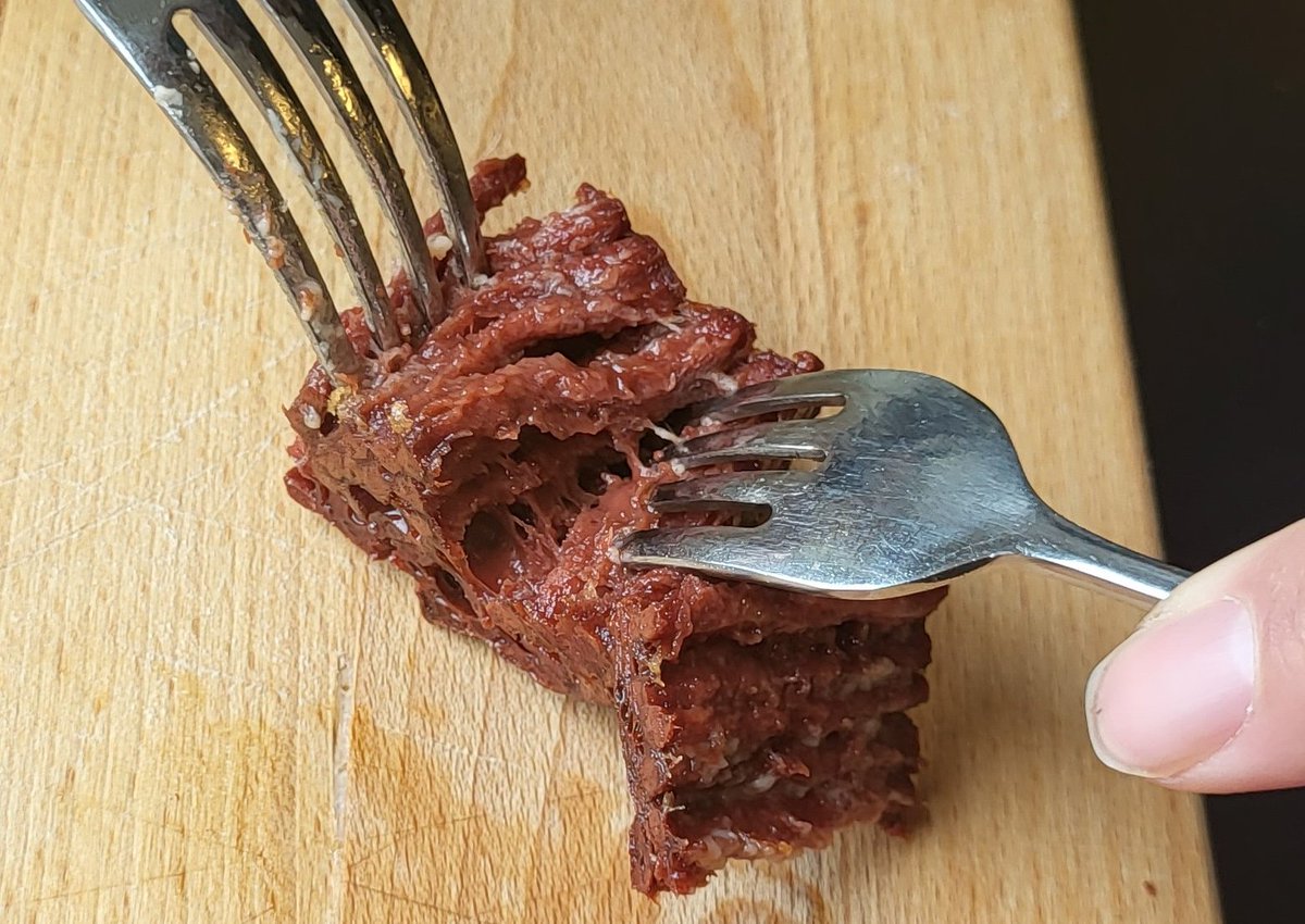 Het TOP-team werkt momenteel samen met Airofiller aan de ontwikkeling van een nieuwe #technologie  voor het maken van o.a. een #veganistische #biefstuk. Heeft u interesse, neem dan dan contact met ons op via info@top-bv.nl.