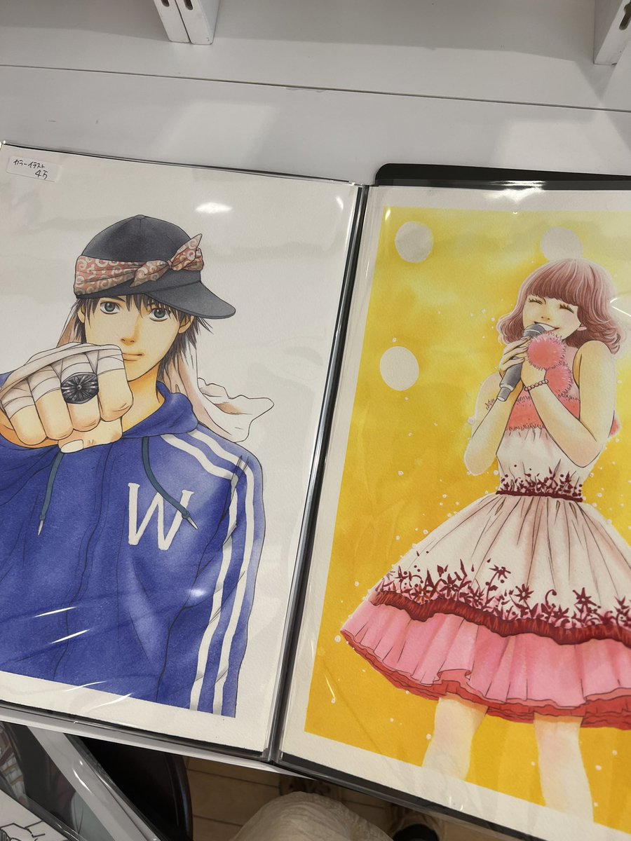 今回販売するイラストを入れたファイルを何冊か展示しております。ご希望の方は直接ファイルを係の方へご提示ください。