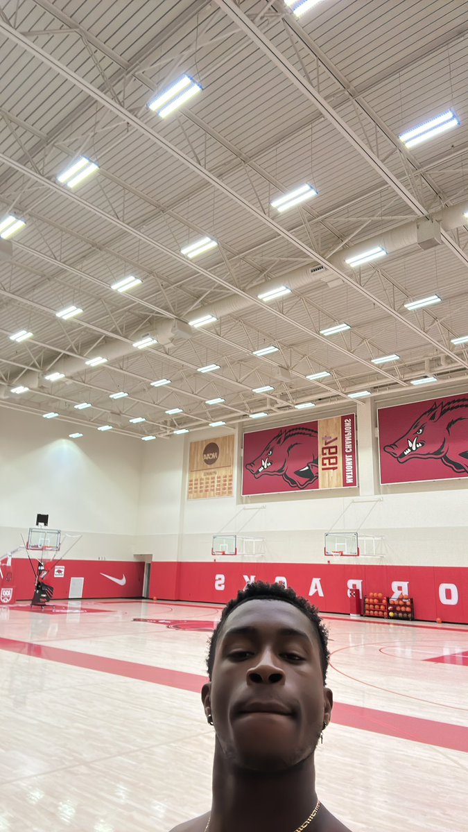 MrDevoBuckets's tweet photo. Work! 12:18am🙏🏽 https://t.co/A63VqfdiaW