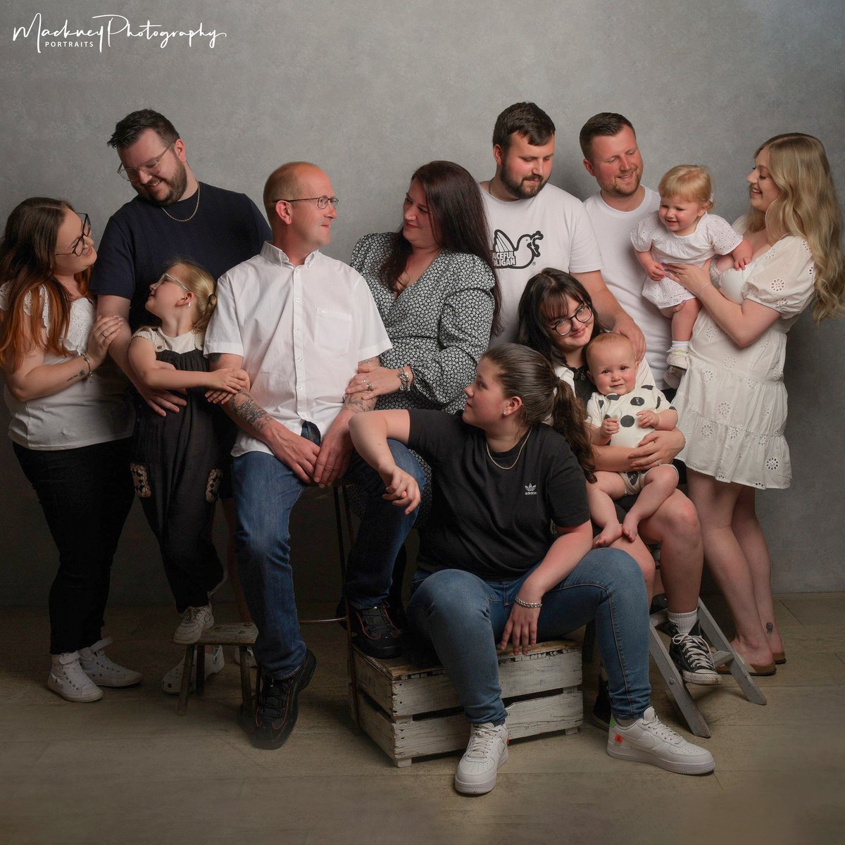 Mackney Portraits tweet media