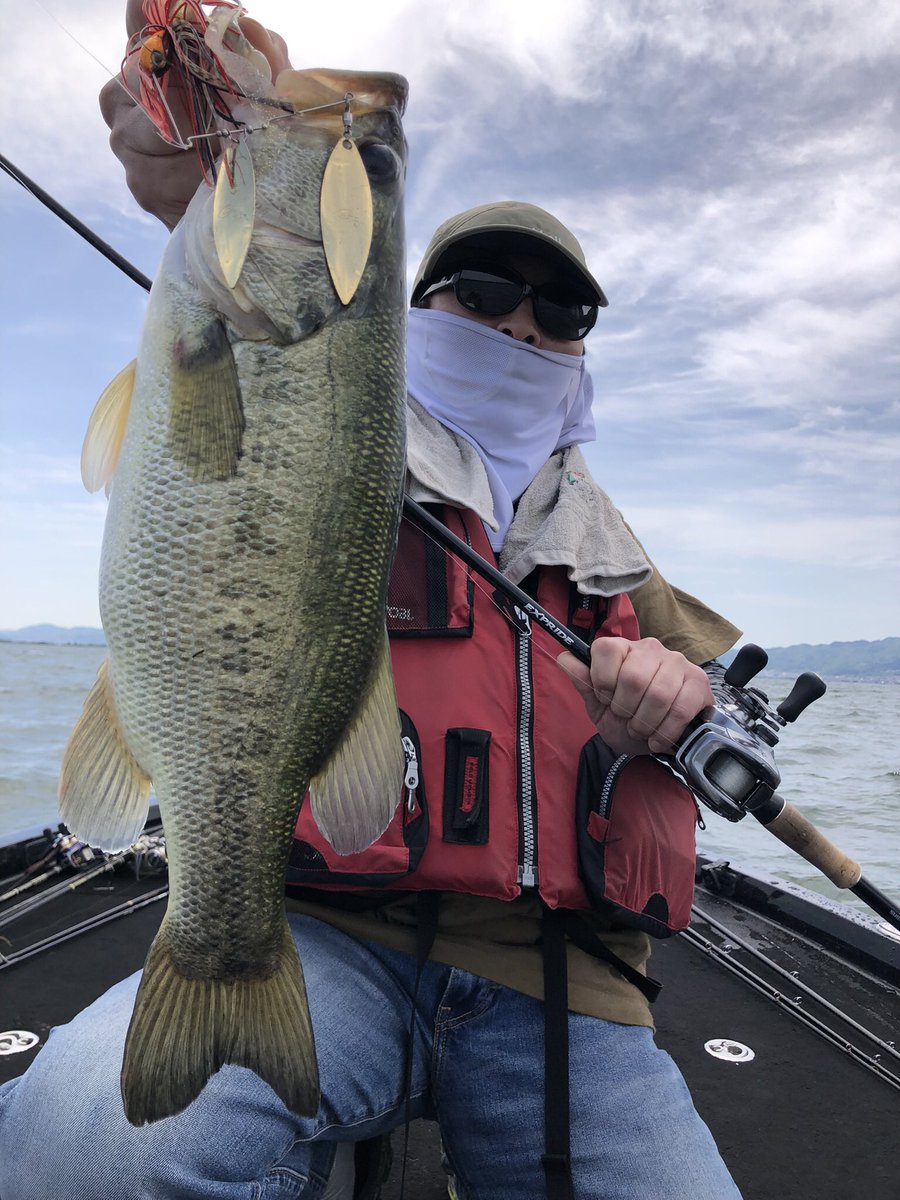 MauYuhi's tweet photo. ★ミドスト＆スピナベ★

@talex.polarizd
@talex_fishing
@zeq ue_by_zeal

@triumph.m24
@endless_fishing24
@happy_shih_tzu01

#IMAKATSU
#イマカツ
#endless_fishing24
#triumph.m24
#ベントリスト
#バスボートジャパン
#ミックバスクラブ
#琵琶湖プロガイド
#東レ
#氷撃
#mutamarinefishing https://t.co/50YbjrpkXv