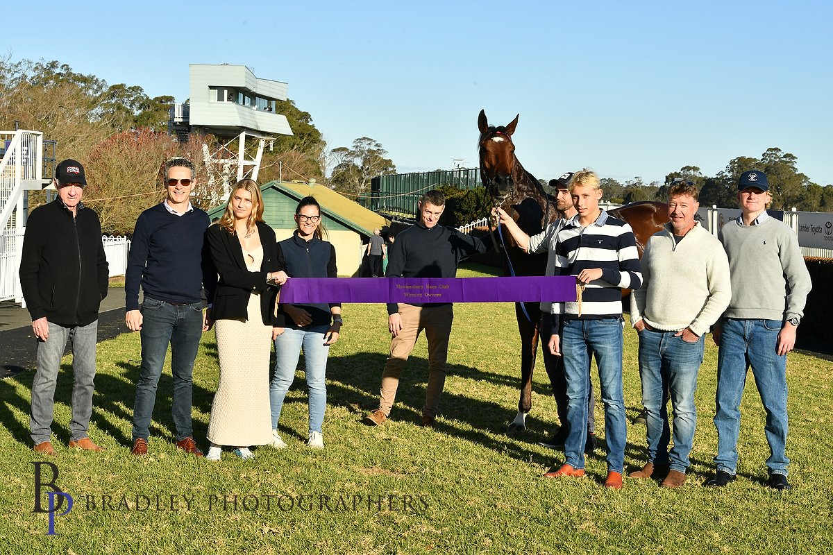 Hawkesbury Race Club tweet media