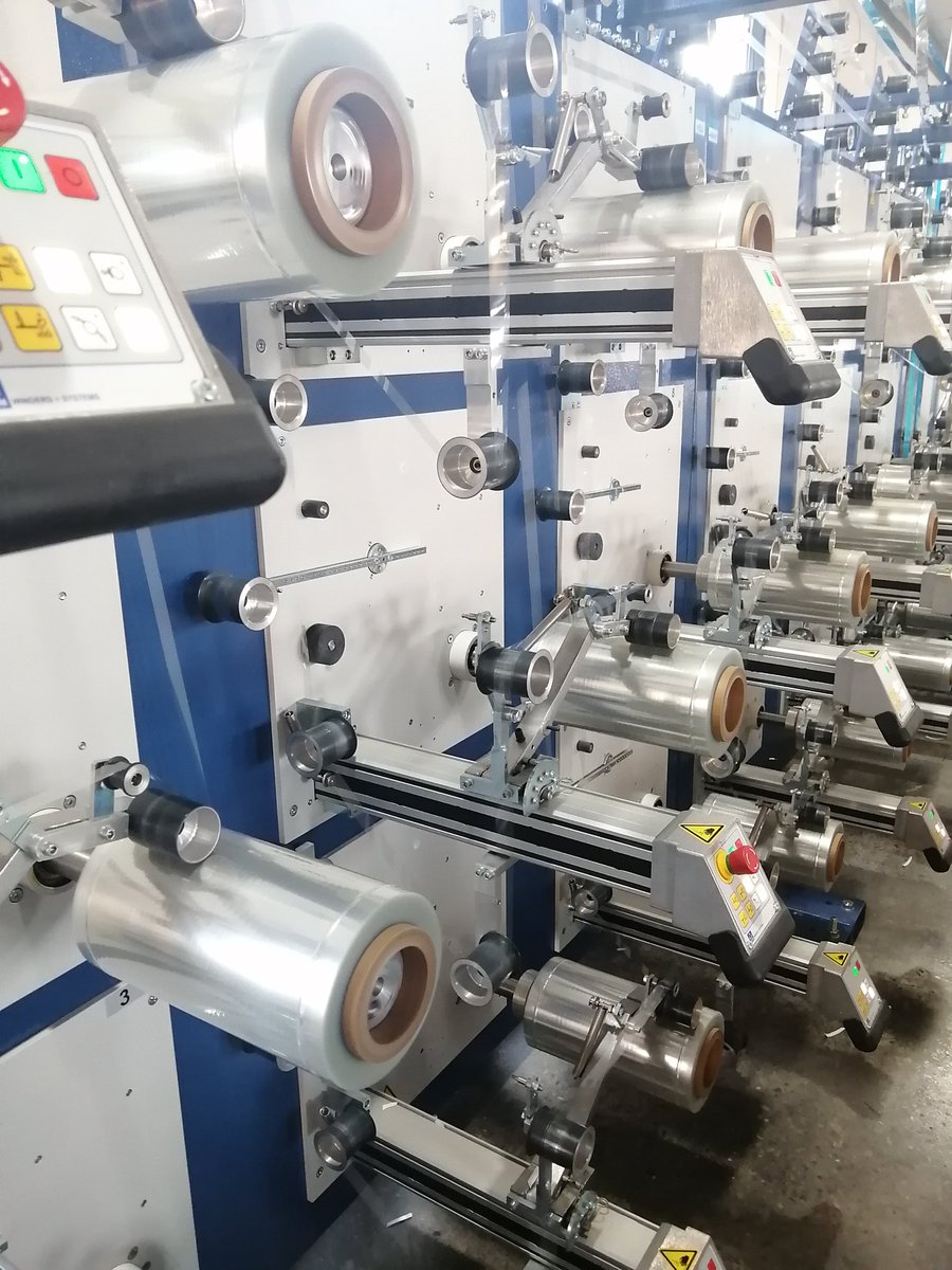 owcable's tweet image. Our company's Polyester Tape is all the rage! 🎉 Made with top-notch PET insulation material, it's high-quality and super cost-effective. 😍
If you need it, we've got it! Just hit us up anytime! 📞
#PolyesterTape #MylarTape #Cable #Materials #Industry #owcable