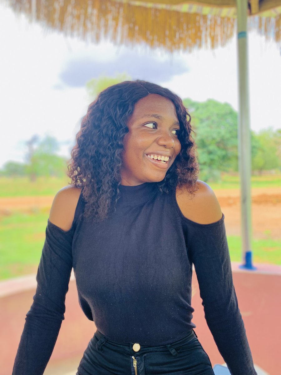 It's my special kind of day
Happy birthday to me🎂🥂🍾