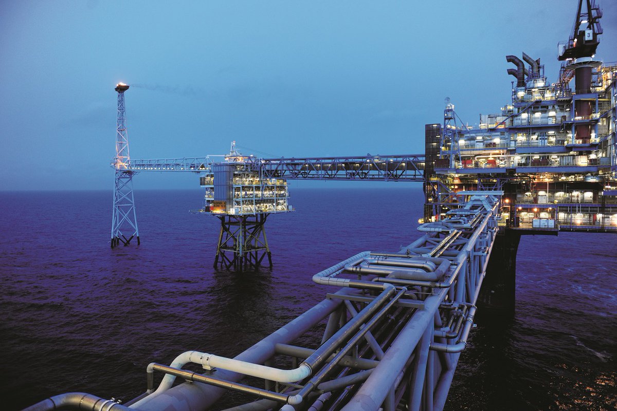Vi bidrar med dekarb av offshore olje/gassproduksjon, eks. karbonfangst og -lagring

Les mer om dette og annen ABB-teknologi som bidrar til grønt skifte i næringen bit.ly/46k8MiO

#CO2 #energiomstilling #offshore #olje #gass #CCS #grøntskifte
Bilde Kjetil Alsvik/Equinor