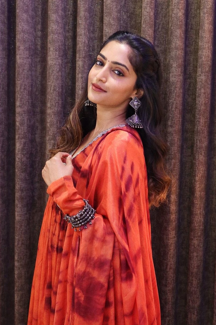 FzxNvK9agAAwE92?format=jpg&name=large