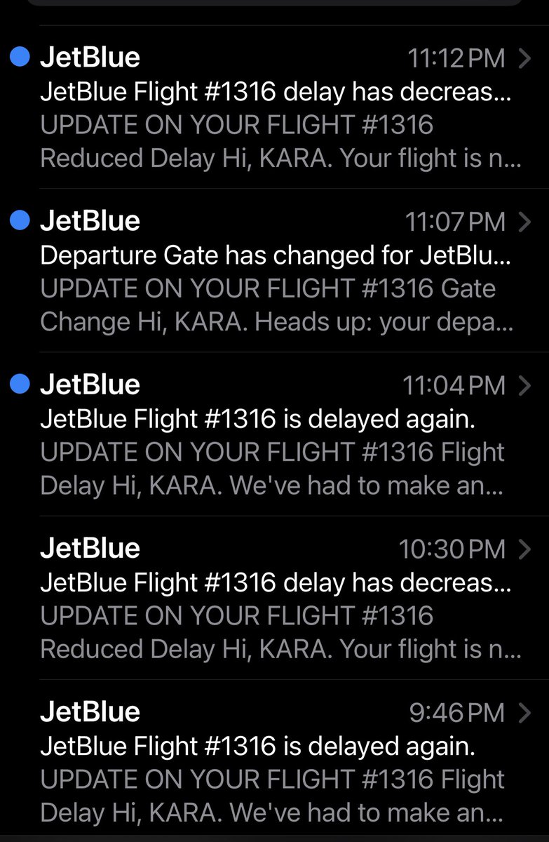 karadeannfoley's tweet photo. @JetBlue my heart can’t take this! #mosaic https://t.co/wA3soN7rRB
