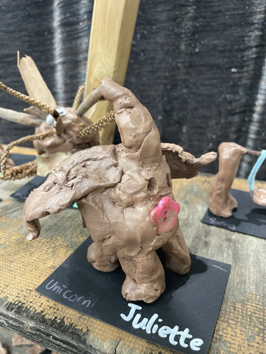 ESFAbacus's tweet image. K1 are clay artists! #earlyart #usingourimagination