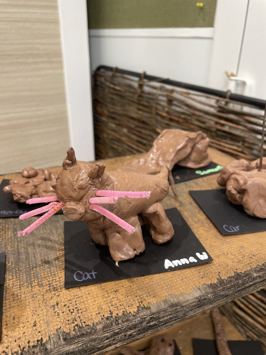 ESFAbacus's tweet image. K1 are clay artists! #earlyart #usingourimagination