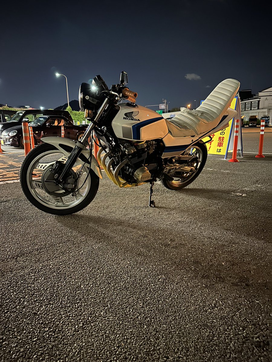 rh_h2222's tweet photo. まじでバイク乗りてー！ https://t.co/eDxOeNgUcu