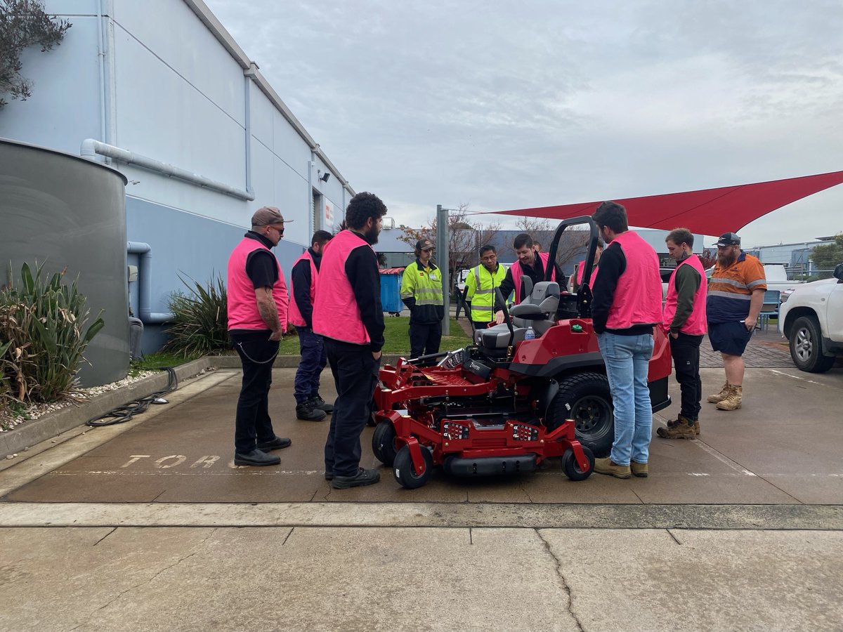 Toro Australia tweet media