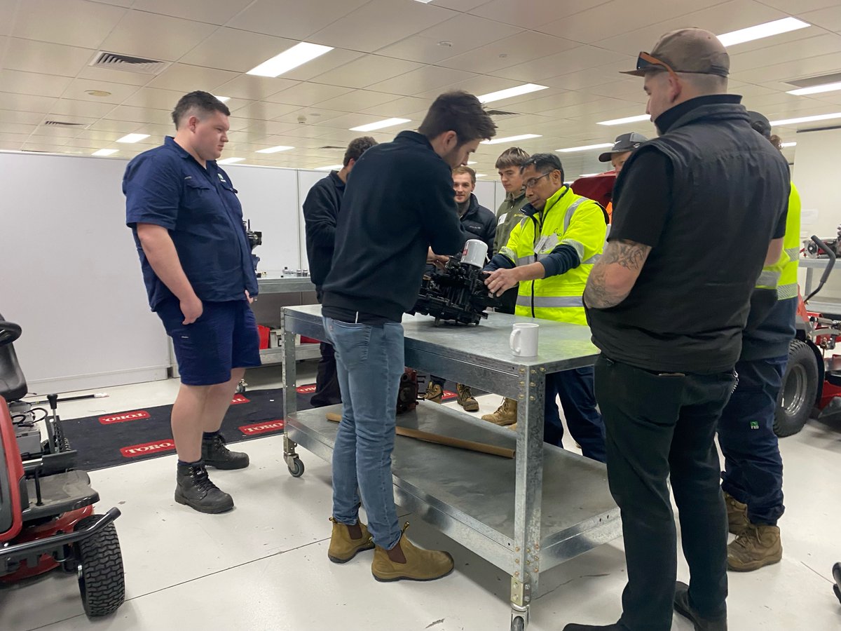 Toro Australia tweet media