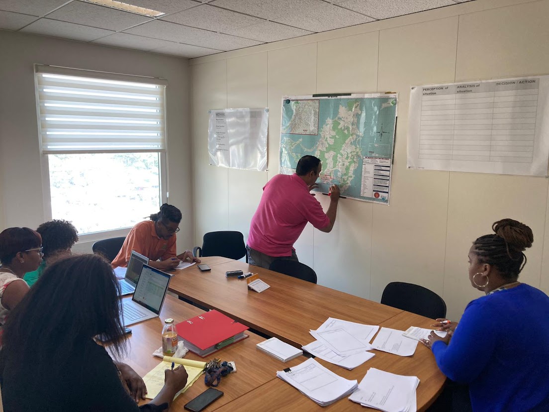 Last week, Sint Maarten’s crisis management staff took part in a Hurricane Exercise (HUREX). Thanks to @sxmgov for our partnership in supporting crisis management and @resembid for the continued support to our FRCM project.