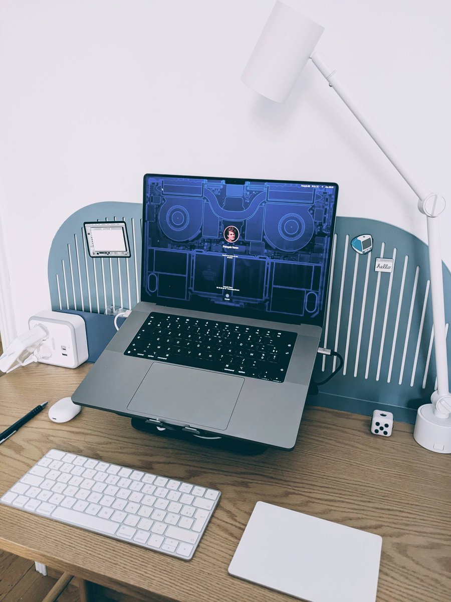 Just pimped my desk with some @glitchbits_ swag!

Love the retro Mac feeling, reminds me my childhood; tinkering with mum's — @mcguillaumond — Performa 400 😌