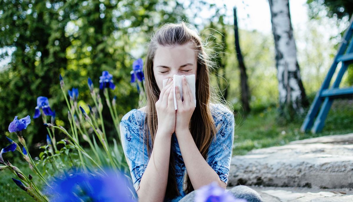 Die Belastung durch #Gräserpollen ist gerade sehr hoch. Eine #Nasendusche mit Kochsalz-Lösung hilft #Allergikern, die Beschwerden zu lindern. ow.ly/tJM550OOWAq