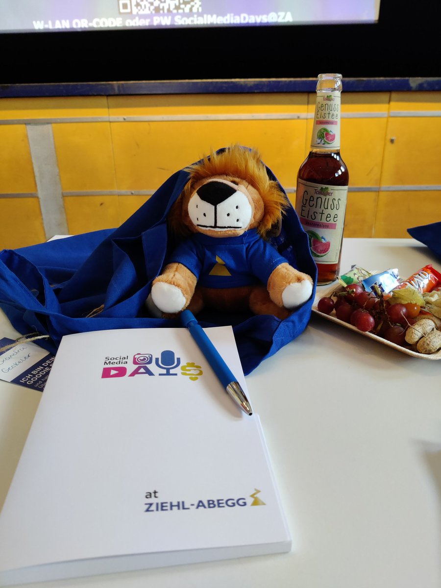 Gleich geht's los...Wir sind heute bei den #SocialMediaDaysZA bei @ziehl_abegg_  und freuen uns auf spannende Vorträge zu den Trends im digitalen Marketing, LinkedIn für Profis, Potenziale und Risiken von ChatGPT und weiteren Themen.
#vostacademy #VOSTfluencer #fortbildung