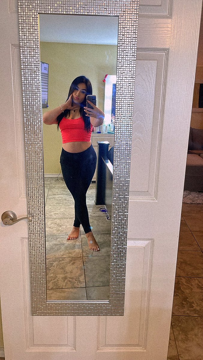 divine (@destinyyyyylee) on Twitter photo 