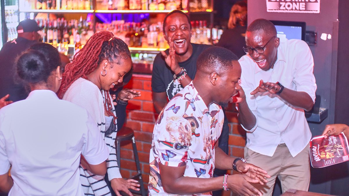KeManhattan's tweet photo. Scenes from last night...pure Bliss @nviiribeybi @Bensoulmusic @kaytrixx
#TheManhattanKe #culturecapital #werunthecity #holidays #sherehe #funoverloaded #clublife #partytime https://t.co/1uVM9Xy7Qm