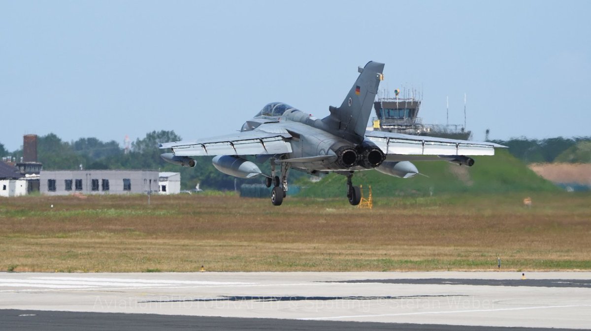 #Panavia #Tornado @ Schleswig #Jagel AFB #AirDefender23 (Woche 1)

#Aviationphotography
#MilSpotter #Planespotting #Militaryaviation #Luftwaffe #AGM88 #HARM