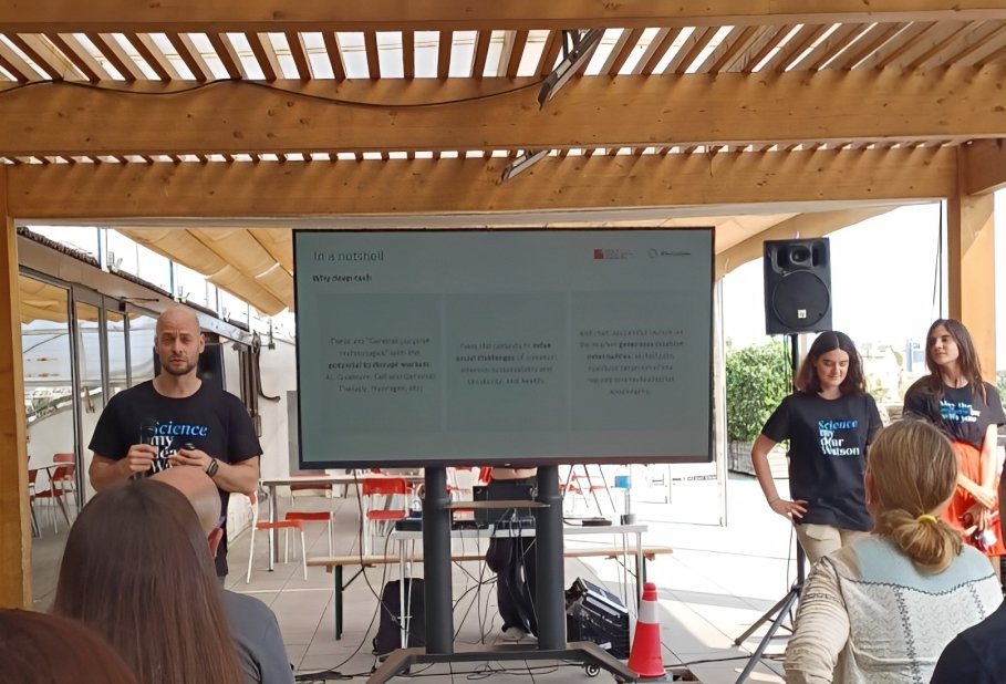 XarxaAccessCat's tweet photo. Hem assistit al #TheCollider Community Day per conèixer agents d'innovació i explorar possibles sinèrgies amb el sector tecnològic 🤝
Gràcies, @TheCollider_MWC, per organitzar aquesta trobada 🙌 https://t.co/GvoBPyYtx3