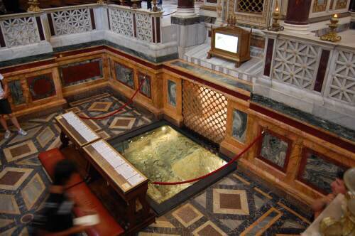 pontificalbeda's tweet photo. Today is the Solemnity of Saints Peter and Paul. We are directly across the road from the Basilica of St Paul Outside the Walls, the sister basilica of St Peter’s and burial place of St Paul, who is one of our patrons. Buona festa a tutti voi. https://t.co/RjNR8bc1P9