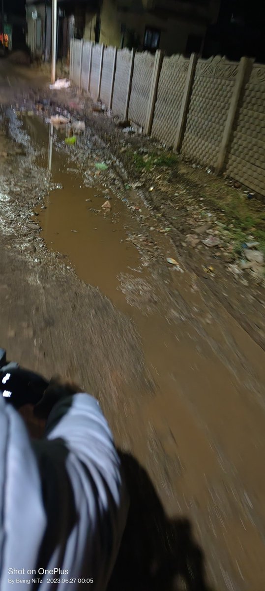 BeingNiTzz's tweet photo. @narendramodi good afternoon sir.I'm writing this  to u frm One of the Smartest city in Maharashtra (Solapur)becoz 
we are facing issue frm almost 3 years,we don't have proper roads as well as street lights,none of @smcsolapur members taking interest in this..plz help us.. https://t.co/URgP1aF1N7