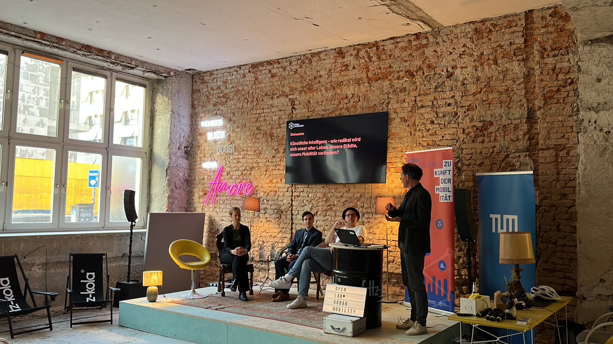 openLAB Urban Mobility (@tumopenlab) on Twitter photo Die neuste Ausgabe unseres #newsletter ging letzte Woche raus. Viele News und Event-Tipps u.a. rund um Straßen-Experimente, <a href="/MCubeMUC/">MCube Cluster for the Future of Mobility</a> Speaker Series "Future of Mobility" & TUM-MVG-Kolloquium. Neugierig? Hier können die vergangenen Ausgaben gelesen werden: mos.ed.tum.de/sv/openlab-urb… Die neuste Ausgabe unseres #newsletter ging letzte Woche raus. Viele News und Event-Tipps u.a. rund um Straßen-Experimente, <a href="/MCubeMUC/">MCube Cluster for the Future of Mobility</a> Speaker Series "Future of Mobility" & TUM-MVG-Kolloquium. Neugierig? Hier können die vergangenen Ausgaben gelesen werden: mos.ed.tum.de/sv/openlab-urb…